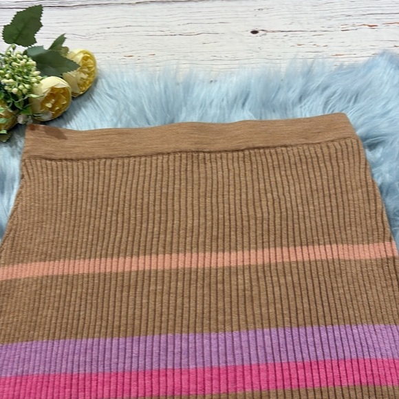 DEMY LEE New York Ribbed Stretch Striped Wool Midi Skirt sz S - Picture 2 of 7